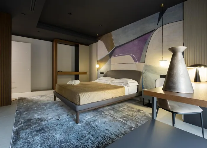 Della Lupa Luxury Bed and Breakfast Λέτσε