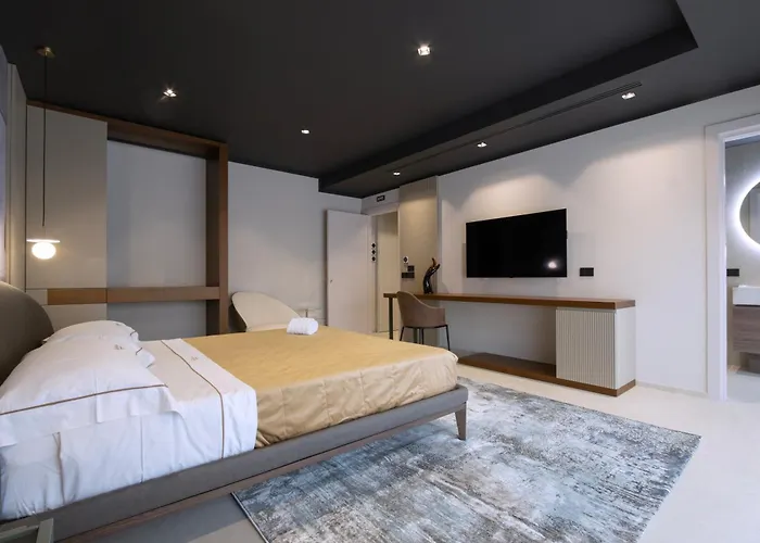 Bed and Breakfast Della Lupa Luxury Λέτσε