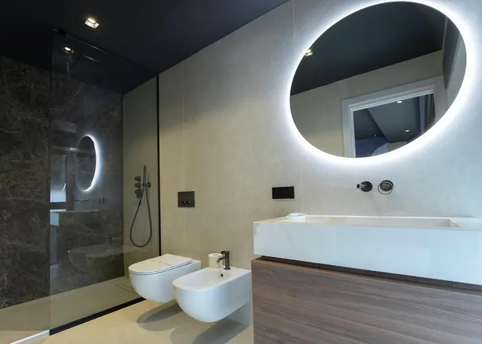 לינה וארוחת בוקר Della Lupa Luxury לצ'ה